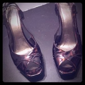Stuart Weitzman  platforms sz 9